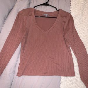 V-neck long sleeve